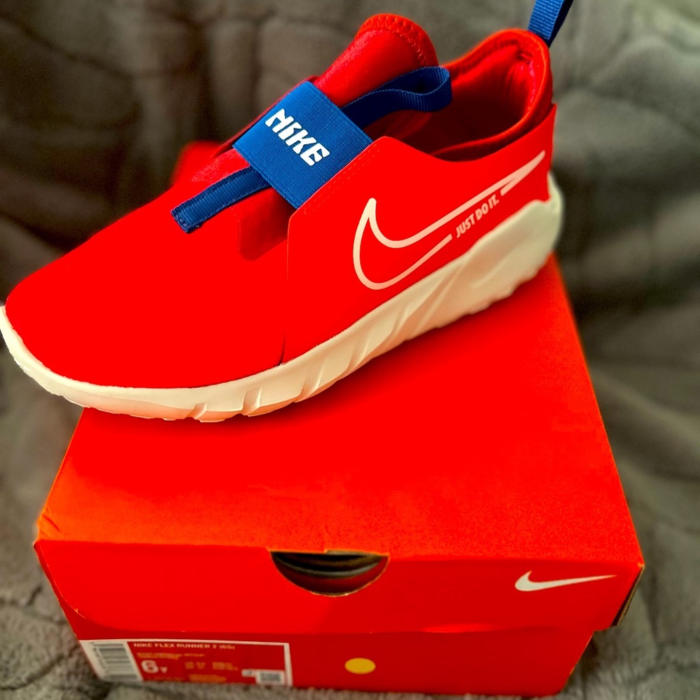 Nike flex runner